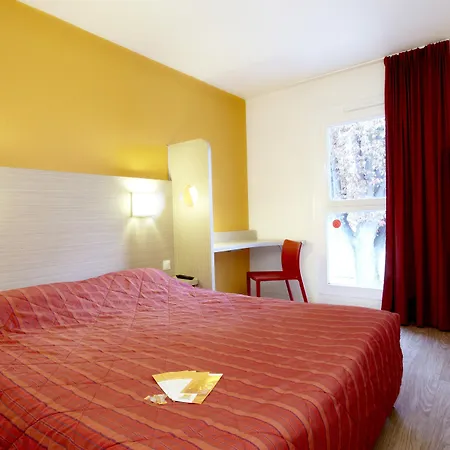 Premiere Classe Est-bizanos Hotel Pau