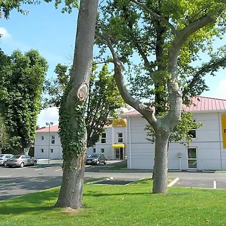 Premiere Classe Est-bizanos Hotel 2*