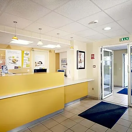 Premiere Classe Est-bizanos Hotel 2*