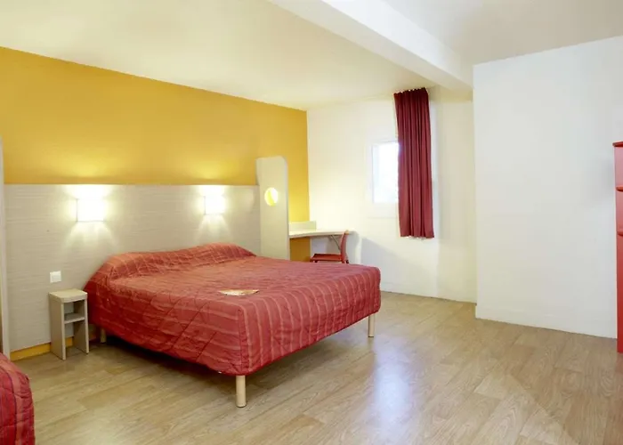 Premiere Classe Est-bizanos Hotel Pau