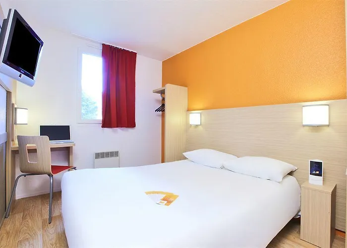 Premiere Classe Est-bizanos Hotel