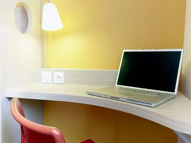 Premiere Classe Est-bizanos Pau