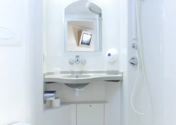 Premiere Classe Est-bizanos Hotel